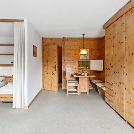 Guardaval Apartment *