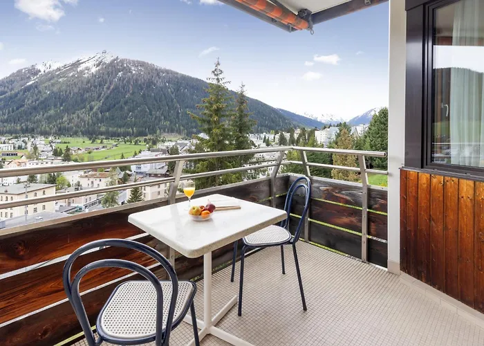 Guardaval 101 By Interhome *